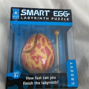 Smart Egg Labyrinth Puzzle: Level 1 Groovy